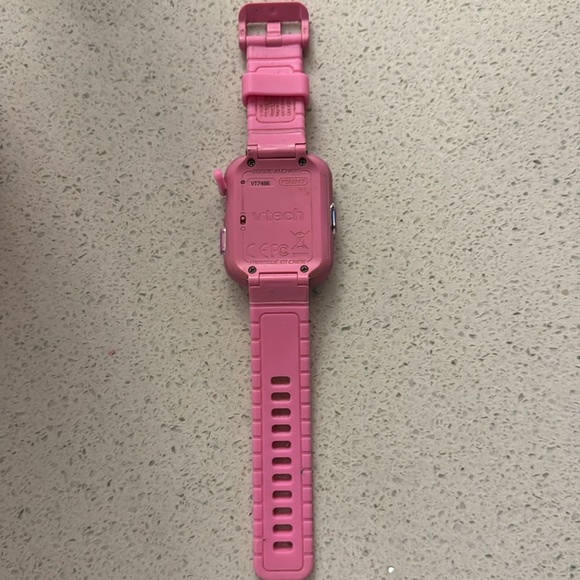 VTECH DX2 Unisex Retro Kidizoom Smartwatch LED Screen Camera Pink Band, no cord - Picture 4 of 5